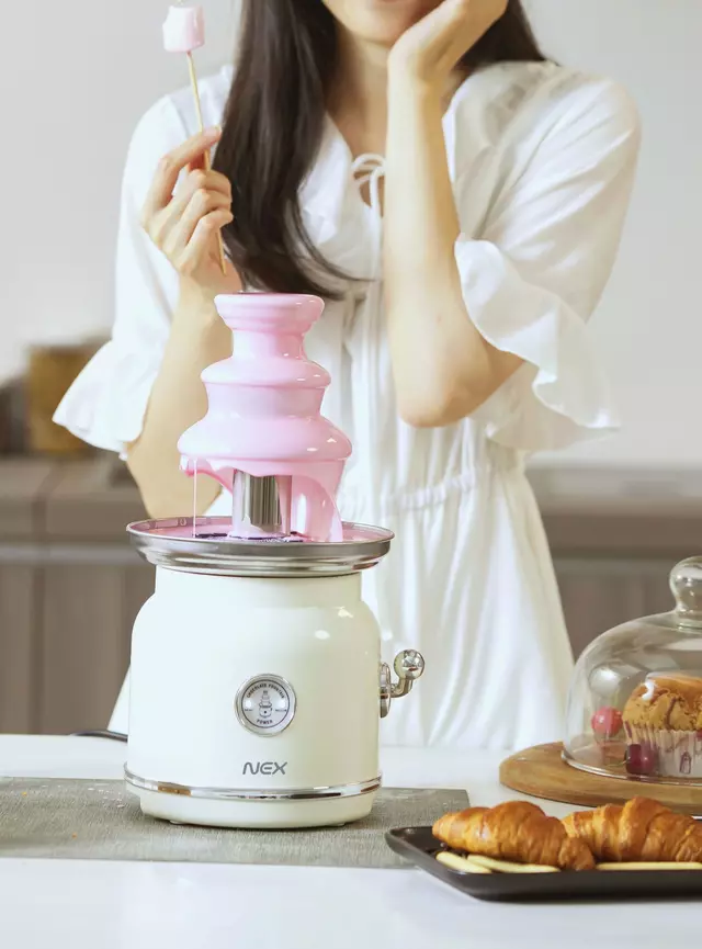 Nex Fuente de Chocolate 80W CF92 - Imagen 3