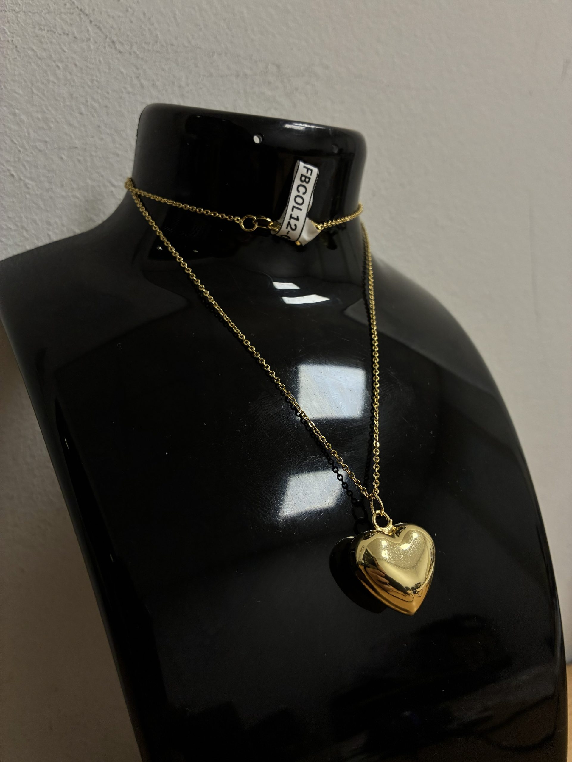 COLLARES DIJE Y BAÑO ORO CORAZÓN