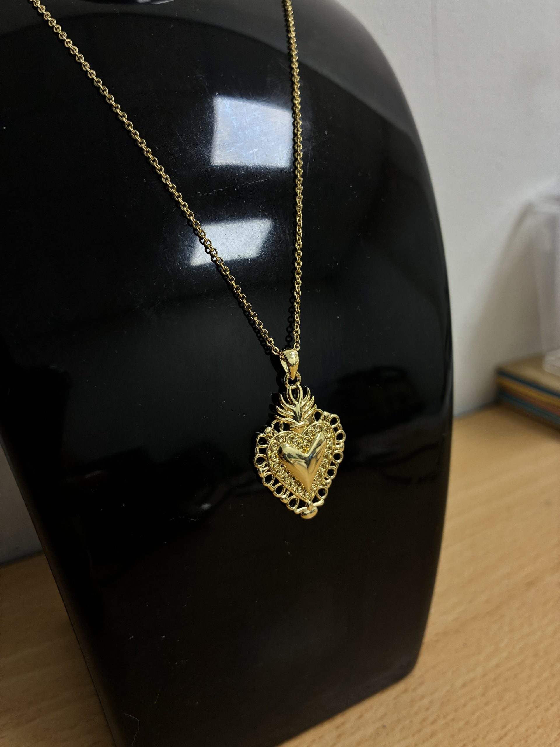 COLLARES DIJE Y BAÑO ORO CORAZÓN