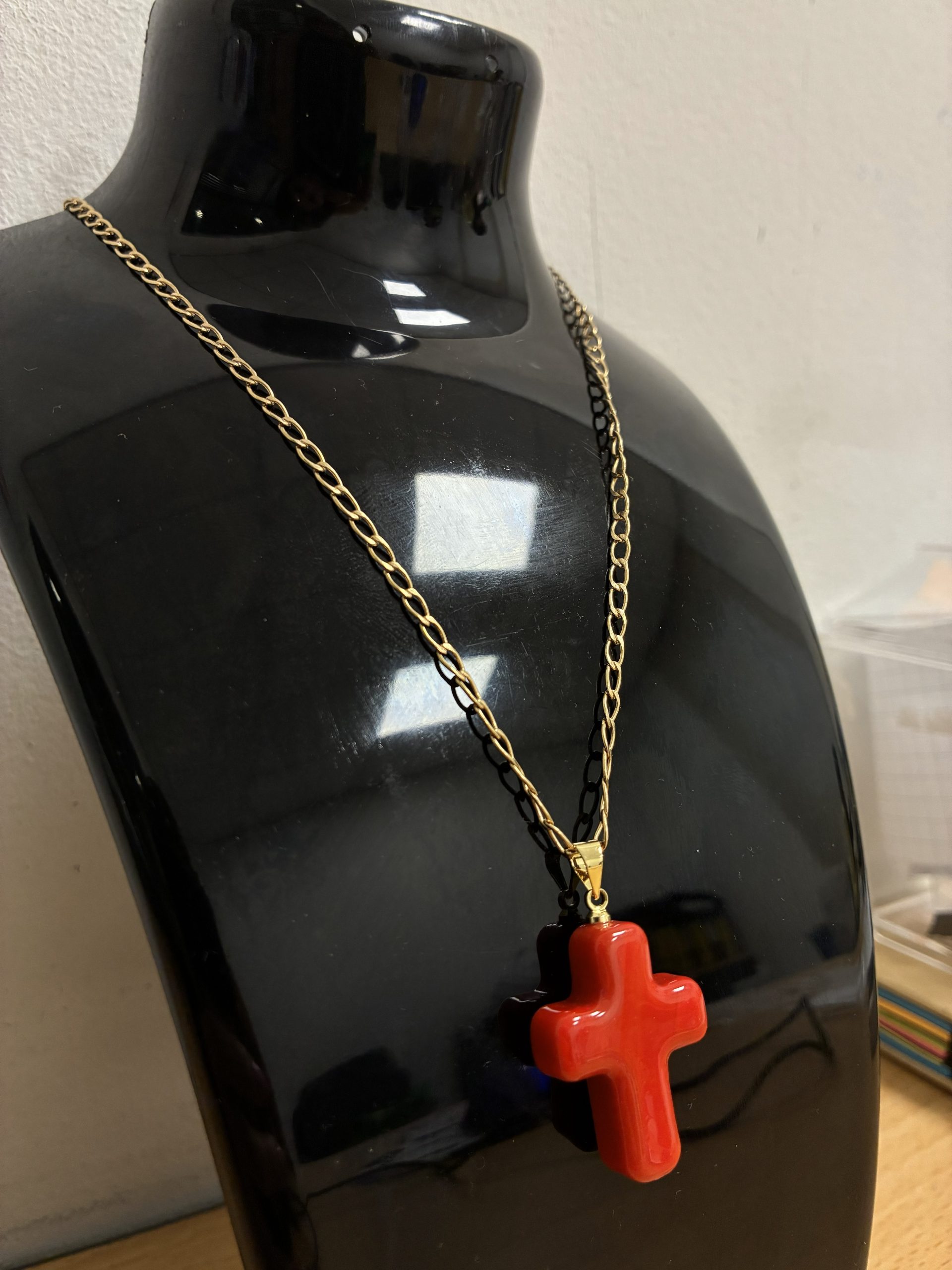 COLLARES DIJE Y BAÑO ORO CRUZ ROJA - Imagen 3